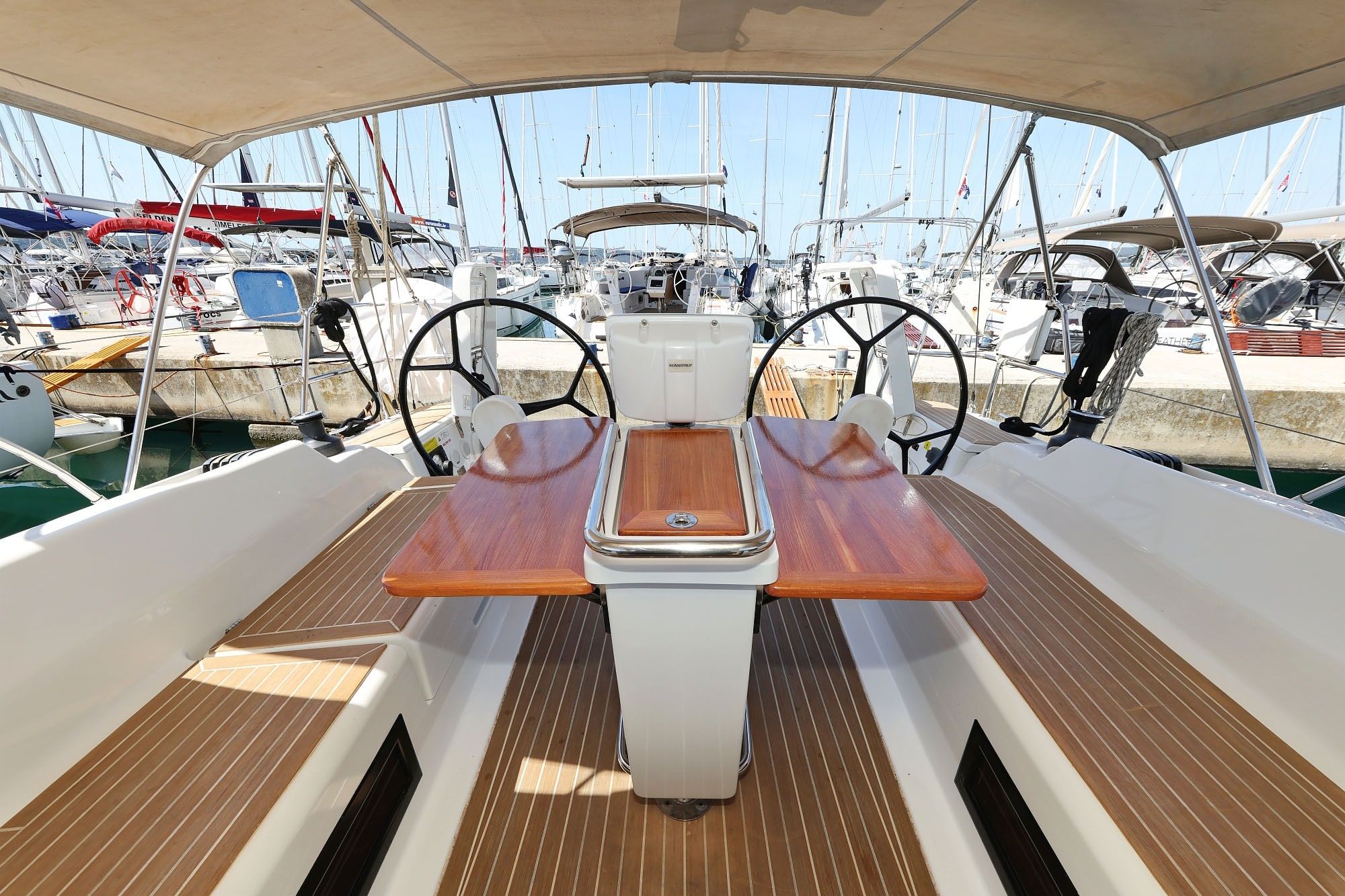Hanse 388 | Brukus