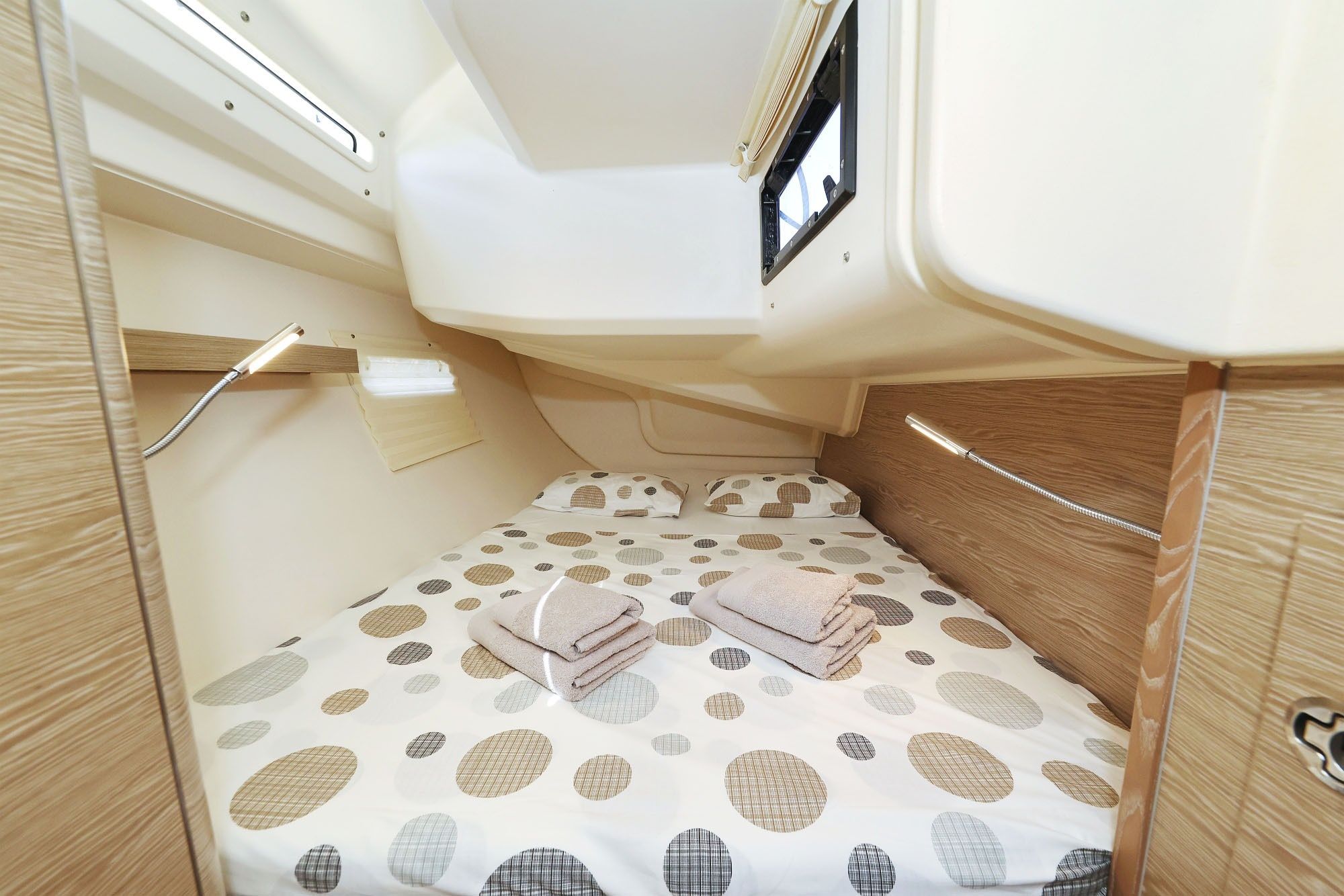 Hanse 388 | Brukus