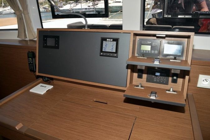 Lagoon 52 F | Shama