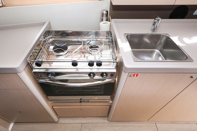 Beneteau Oceanis 35.1 | Aris