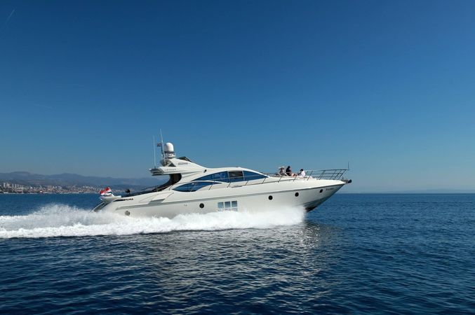 Azimut 68 | Maoro