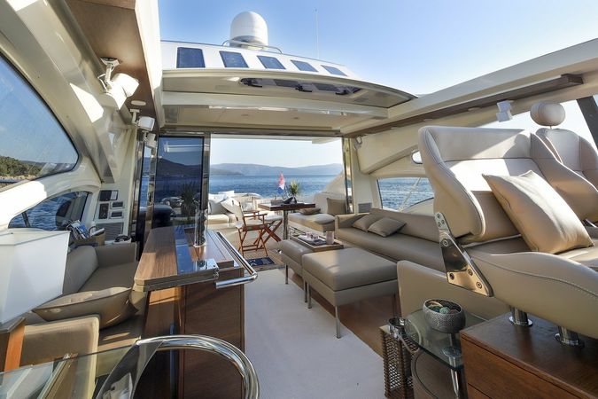 Azimut 68 | Maoro