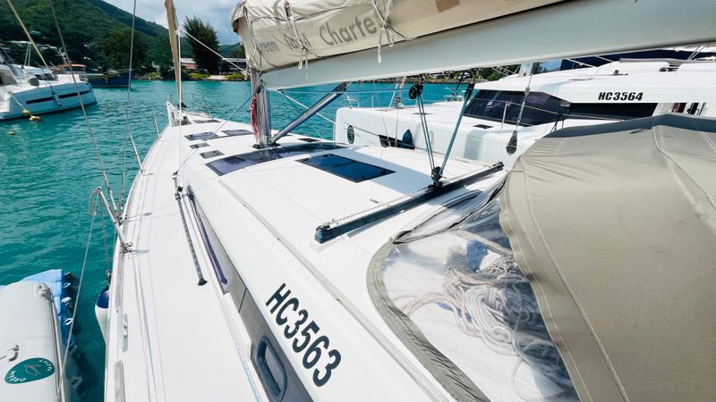 Dufour 520 GL | Vanga