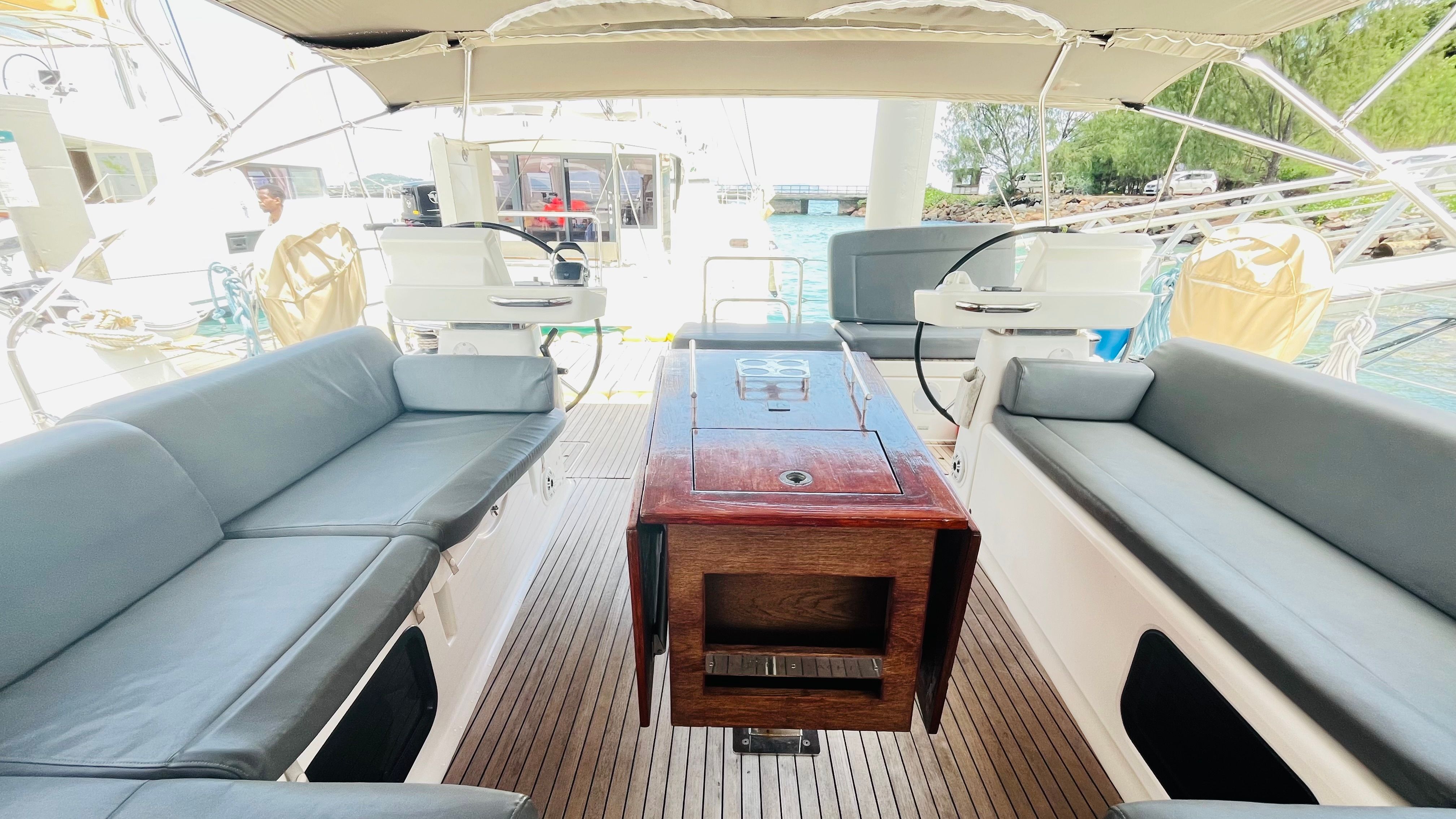 Dufour 520 GL | Vanga