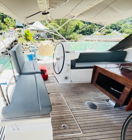 Dufour 520 GL | Vanga