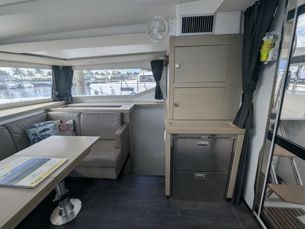 Fountaine Pajot Astrea 42 | Eden Blue