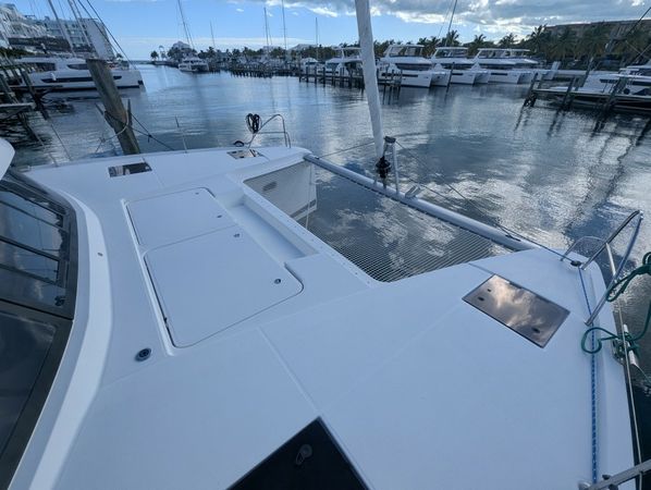 Fountaine Pajot Astrea 42 | Eden Blue