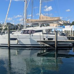Fountaine Pajot Astrea 42 | Eden Blue