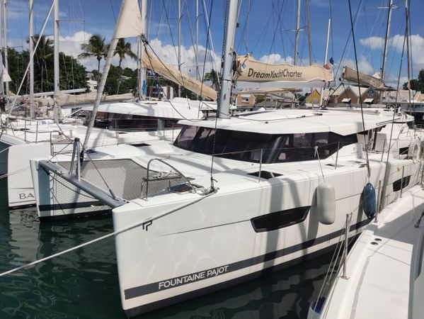 Fountaine Pajot Lucia 40 | Salako 2