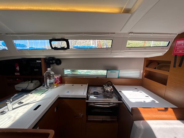 Jeanneau Sun Odyssey 410 | Sunsail 20