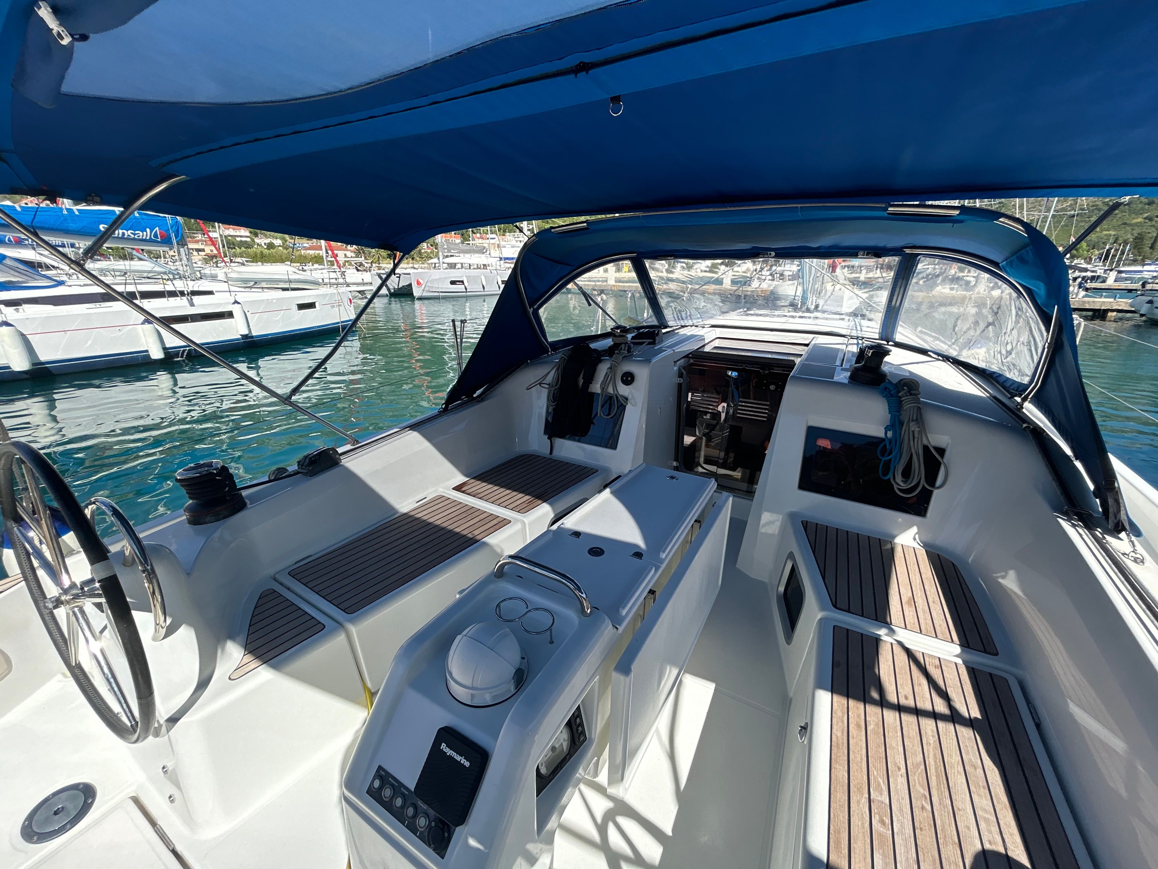 Jeanneau Sun Odyssey 410 | Sunsail 20