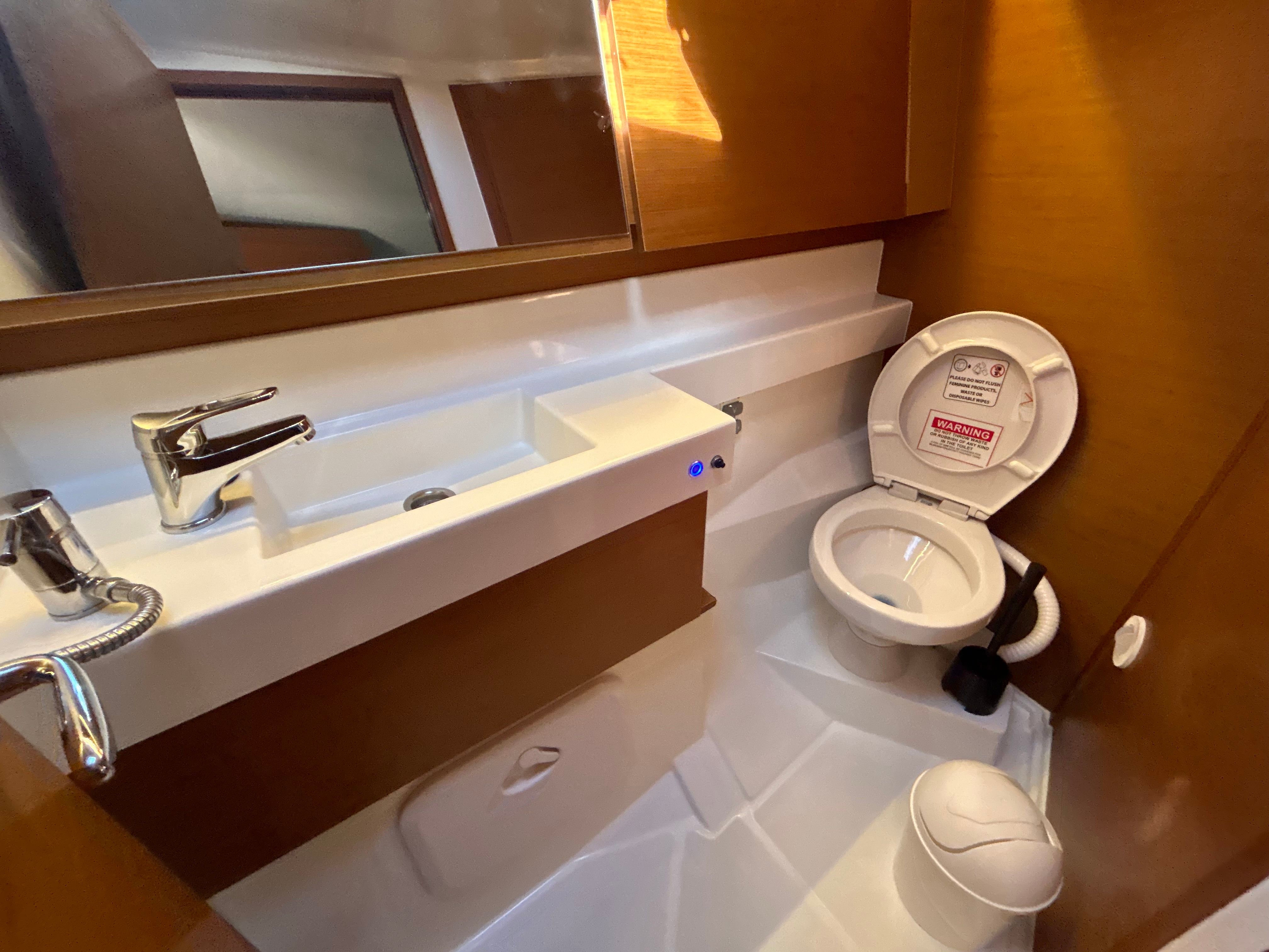 Jeanneau Sun Odyssey 410 | Sunsail 20