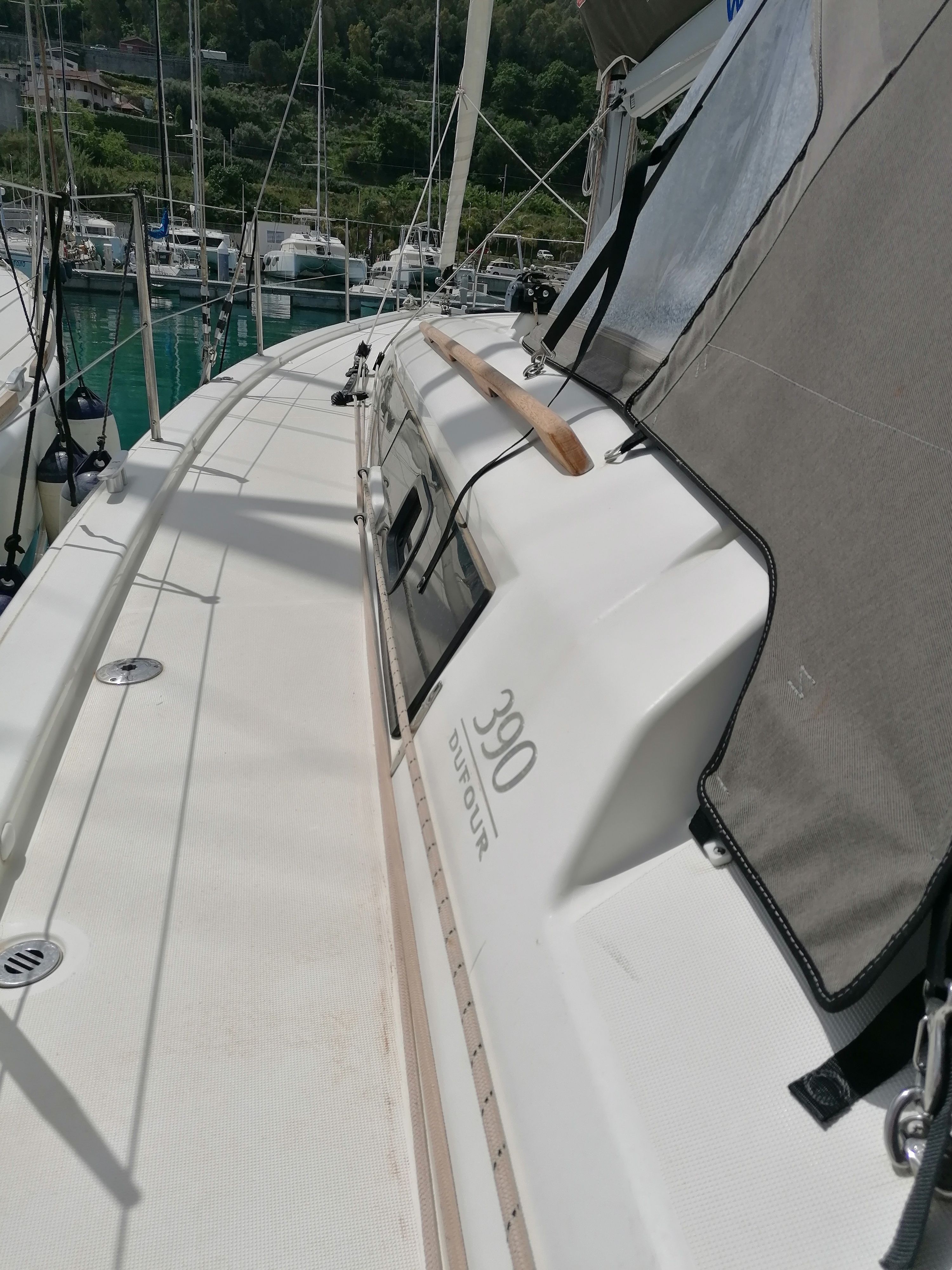 Dufour 390 | Parbleu