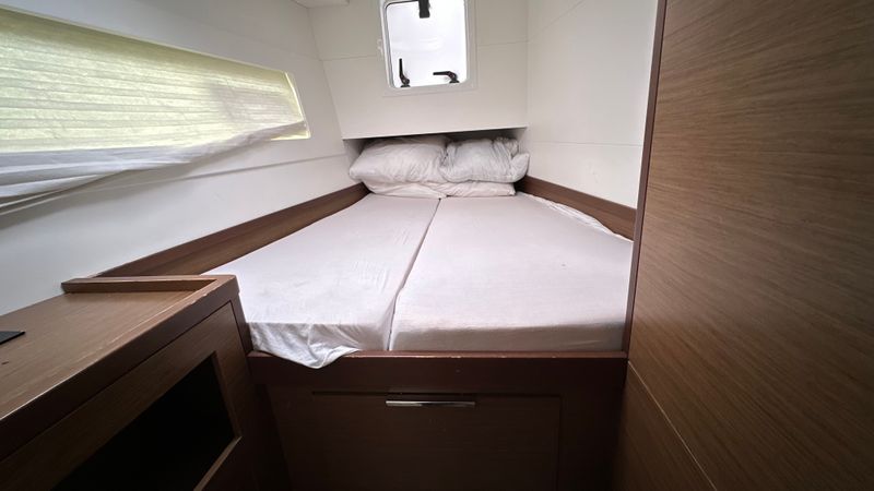 Lagoon 40 | Miss Divine