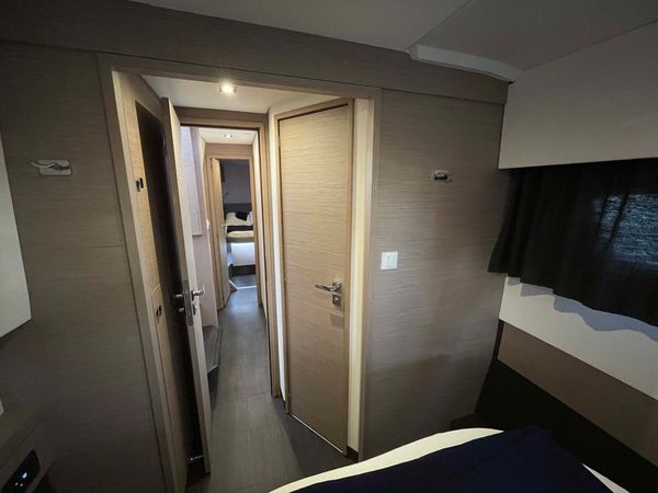 Fountaine Pajot Astrea 42 | Nauti Mollie