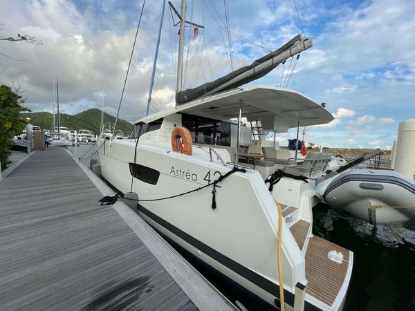Fountaine Pajot Astrea 42 | Nauti Mollie