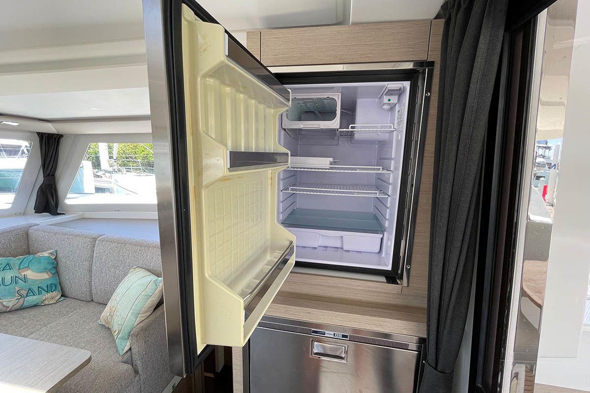 Fountaine Pajot Lucia 40 | Jaxnjoe Com