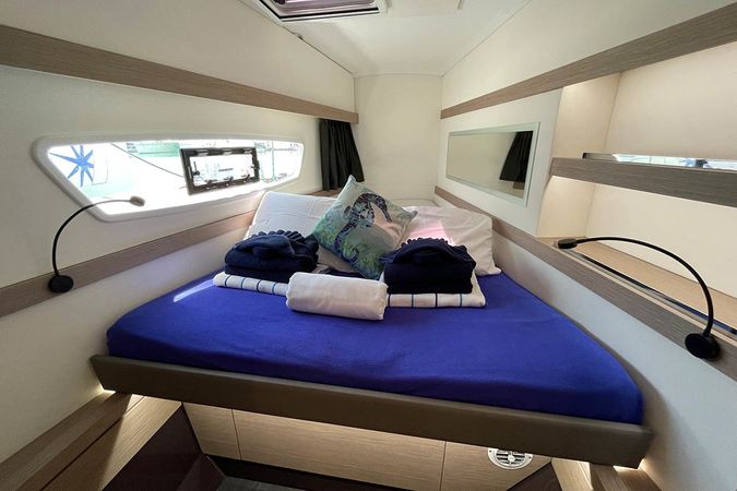 Fountaine Pajot Lucia 40 | Jaxnjoe Com