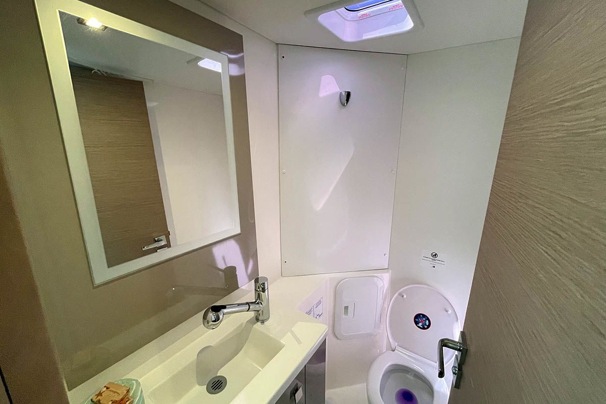 Fountaine Pajot Lucia 40 | Jaxnjoe Com