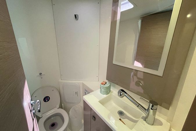 Fountaine Pajot Lucia 40 | Jaxnjoe Com