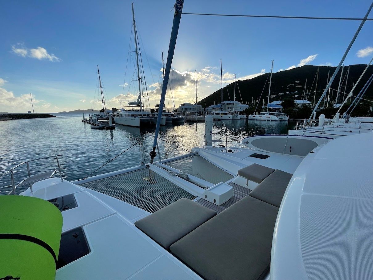 Lagoon 50 | CU Sailing