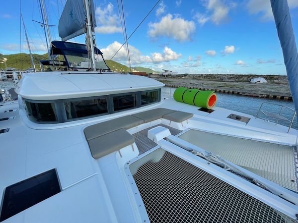 Lagoon 50 | CU Sailing