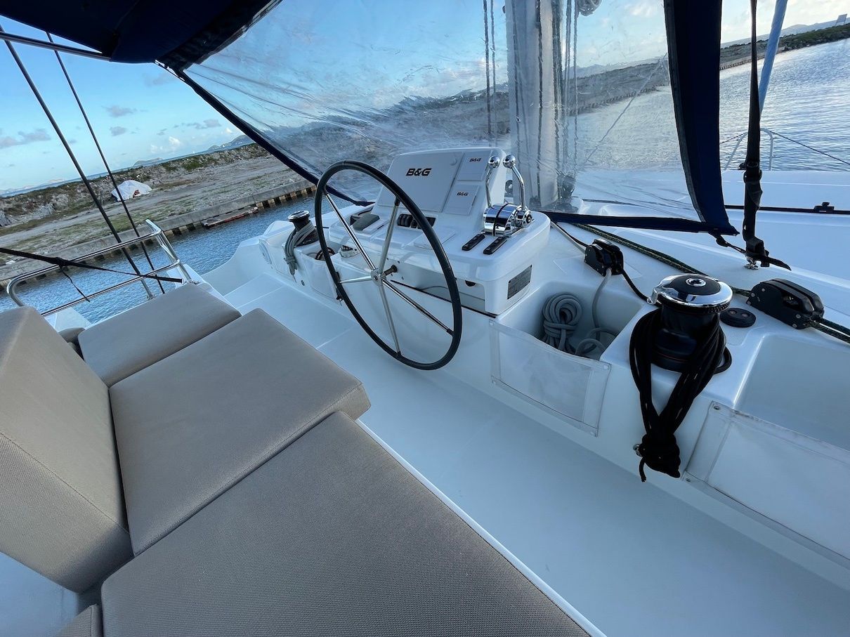 Lagoon 50 | CU Sailing