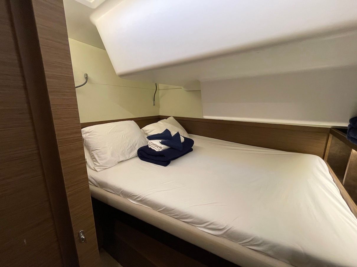 Lagoon 50 | CU Sailing