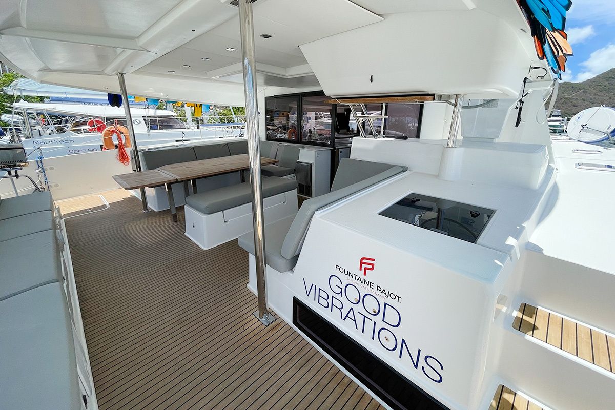 Fountaine Pajot Saba 50 | Good Vibrations