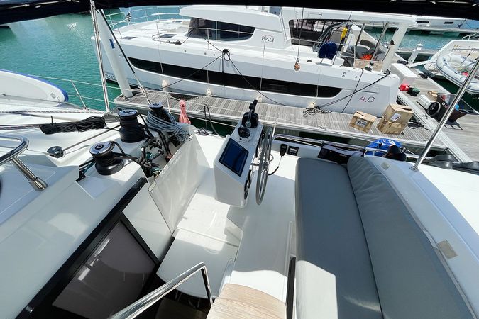 Fountaine Pajot Saba 50 | Good Vibrations