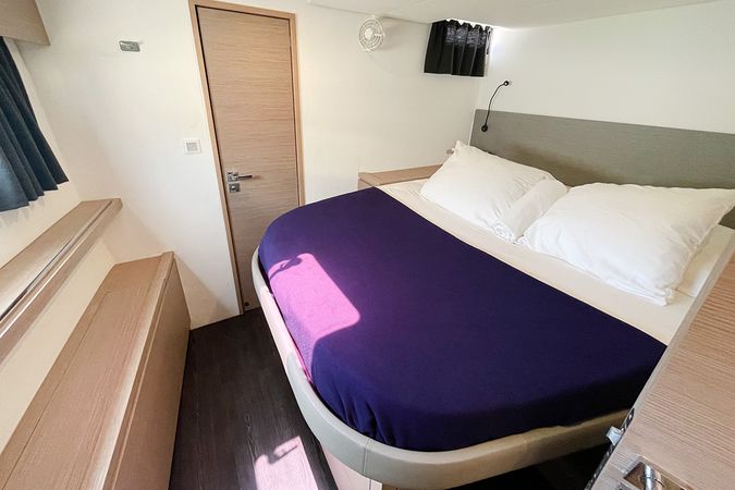 Fountaine Pajot Saba 50 | Good Vibrations