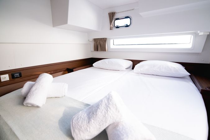 Lagoon 42 | Blue Trident