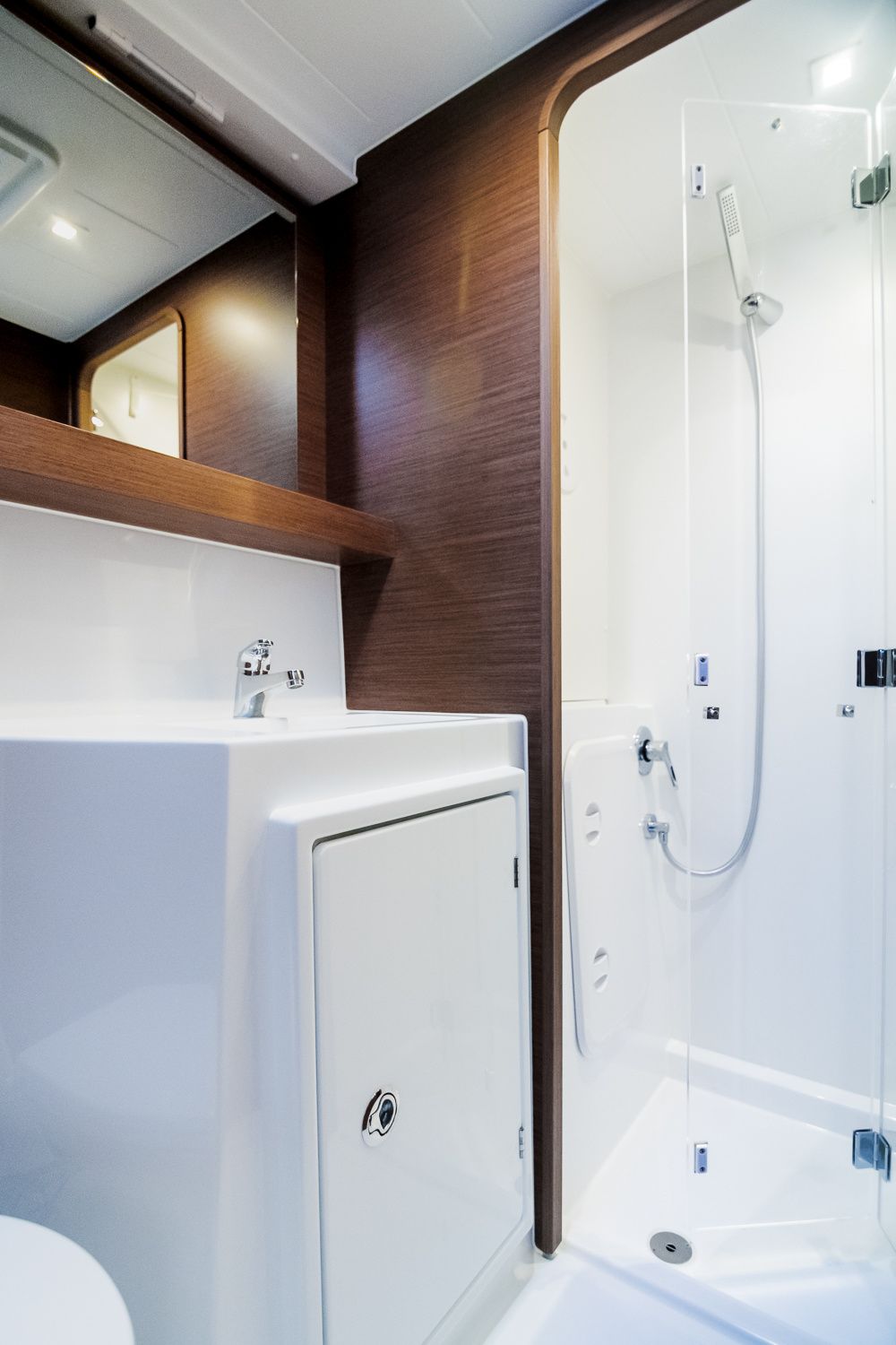 Lagoon 42 | Blue Trident