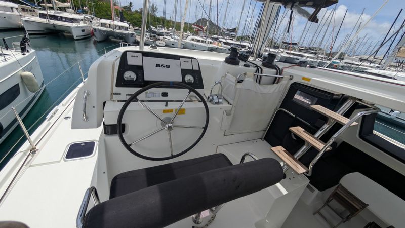 Lagoon 42 | Vieille Canaille