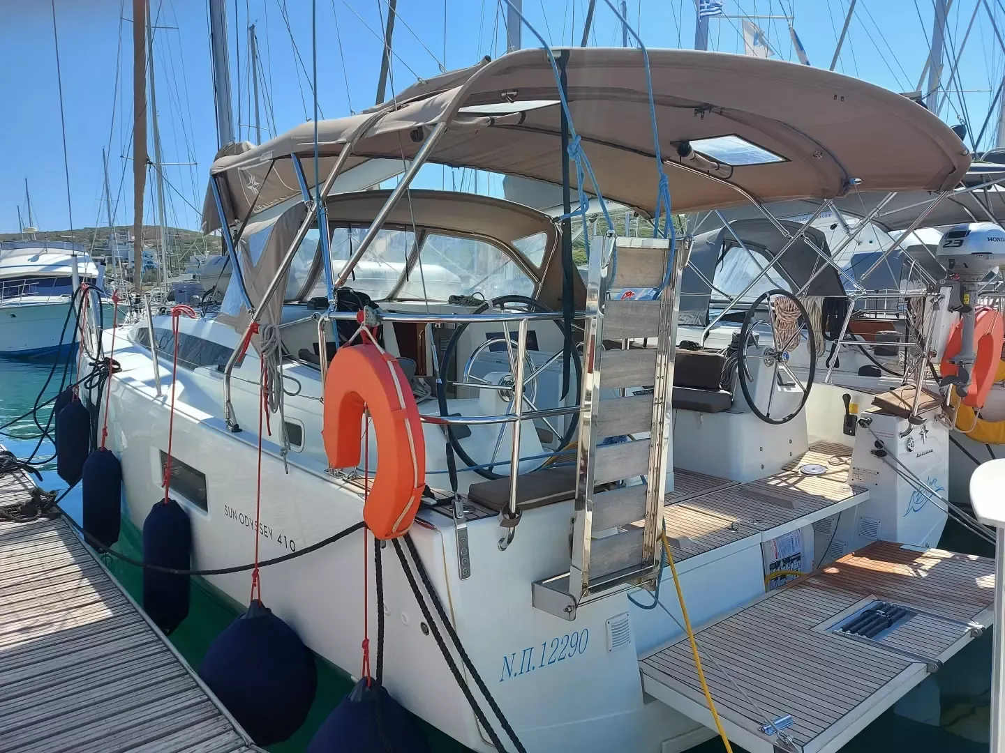 Jeanneau Sun Odyssey 410 | Evelina