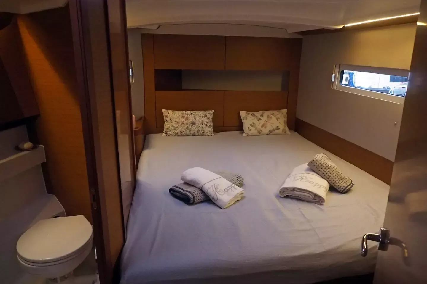Jeanneau Sun Odyssey 410 | Evelina