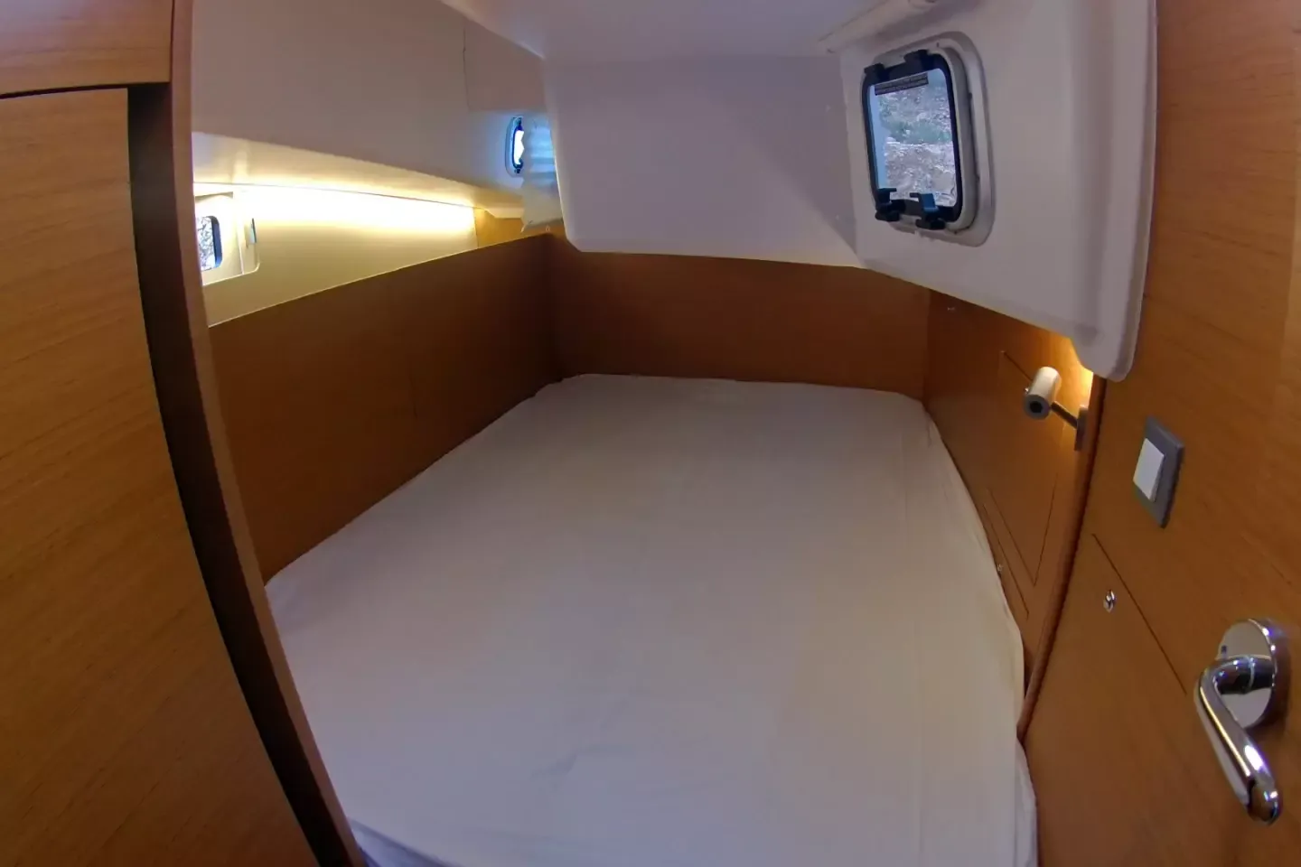 Jeanneau Sun Odyssey 410 | Evelina