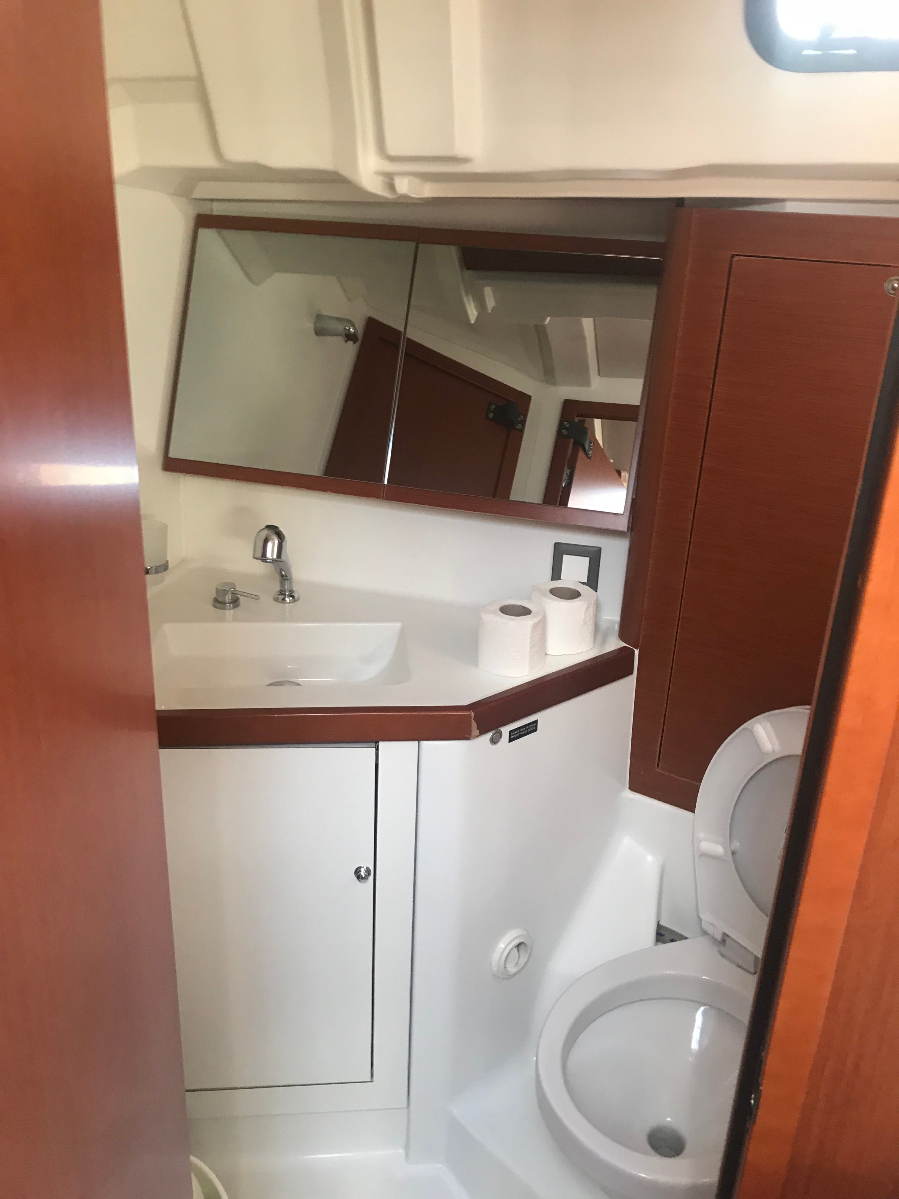Beneteau Oceanis 46.1 | Olympic