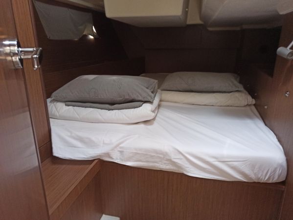 Beneteau Oceanis 41.1 | Dalmatinka