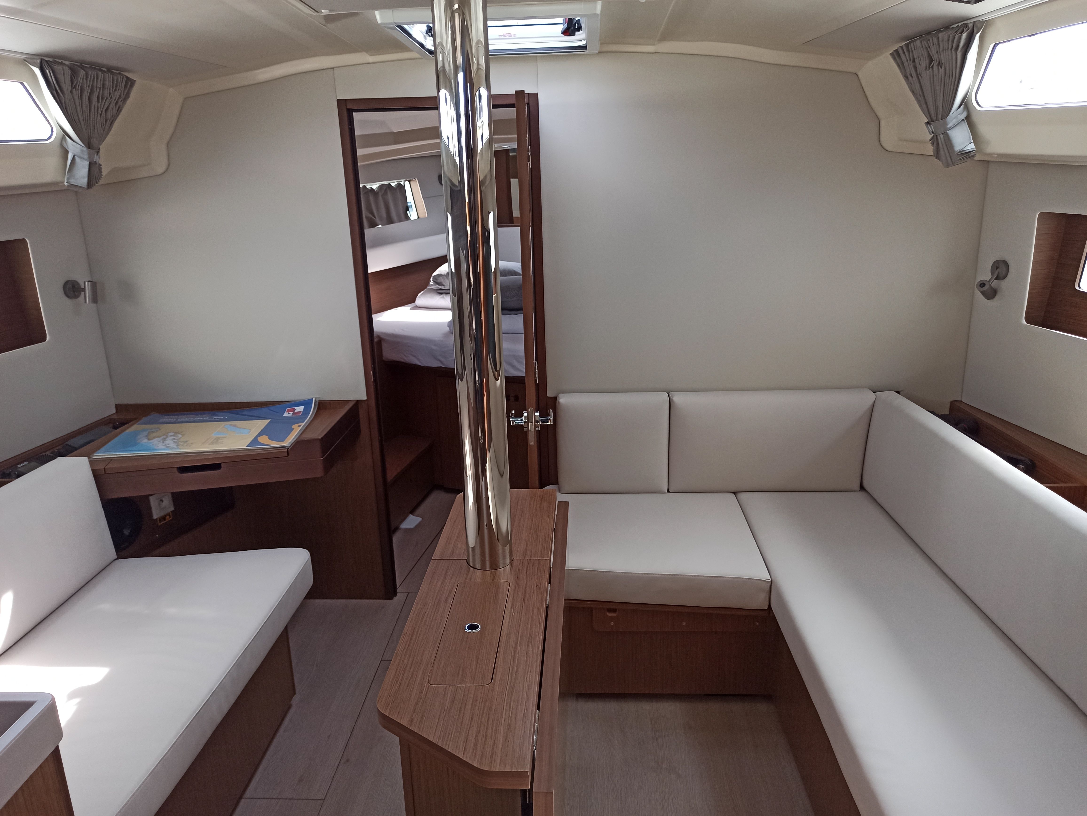 Beneteau Oceanis 41.1 | Dalmatinka