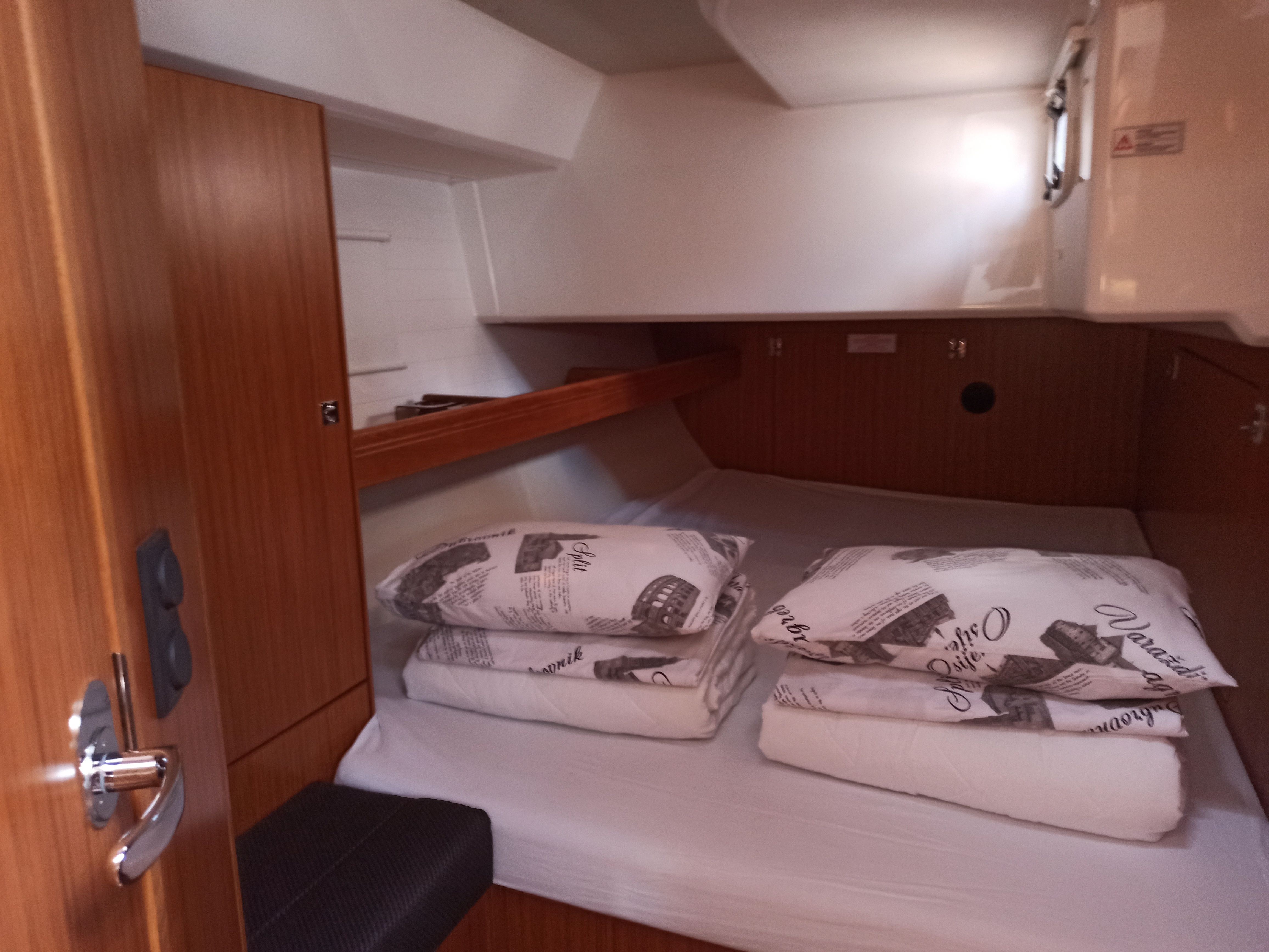 Bavaria Cruiser 46 | Hana