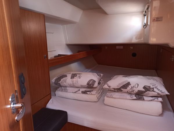 Bavaria Cruiser 46 | Hana