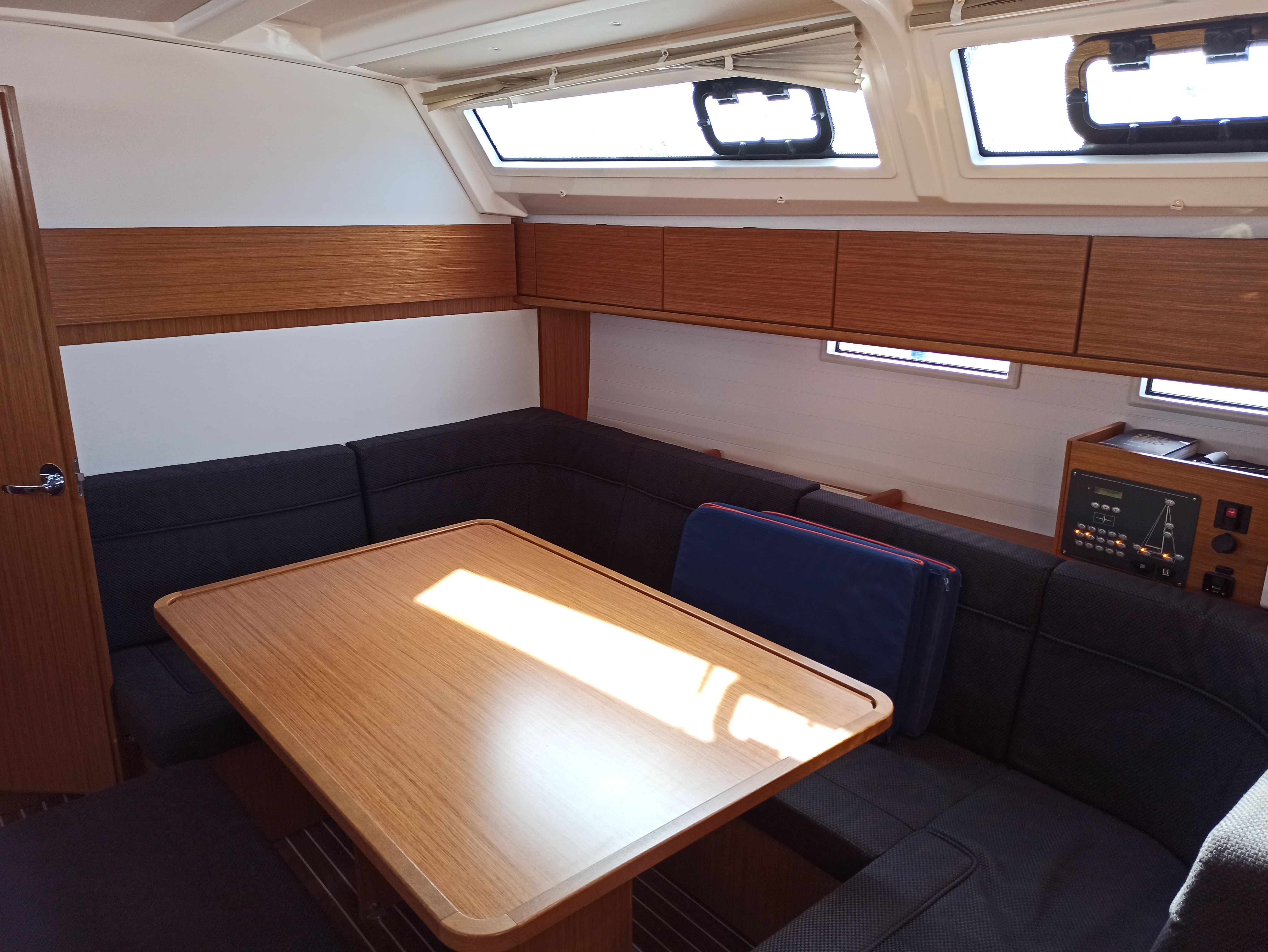 Bavaria Cruiser 46 | Hana