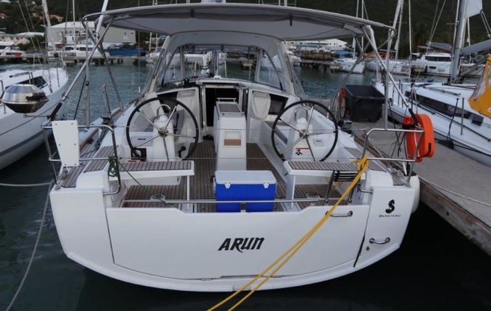 Beneteau Oceanis 38.1 | Arun