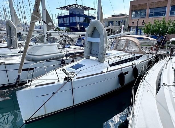 Jeanneau Sun Odyssey 349 | Cherie Bibi