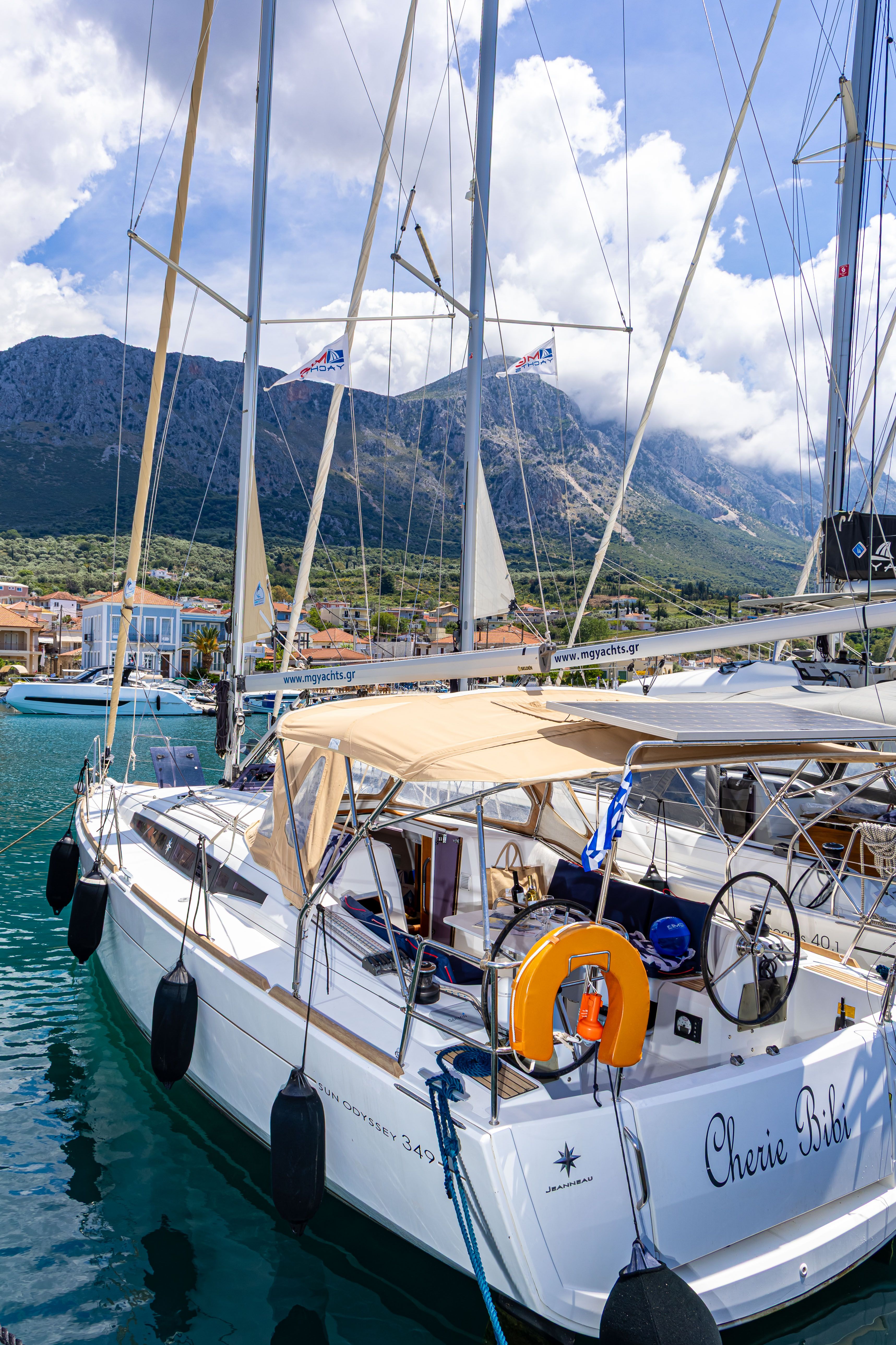 Jeanneau Sun Odyssey 349 | Cherie Bibi