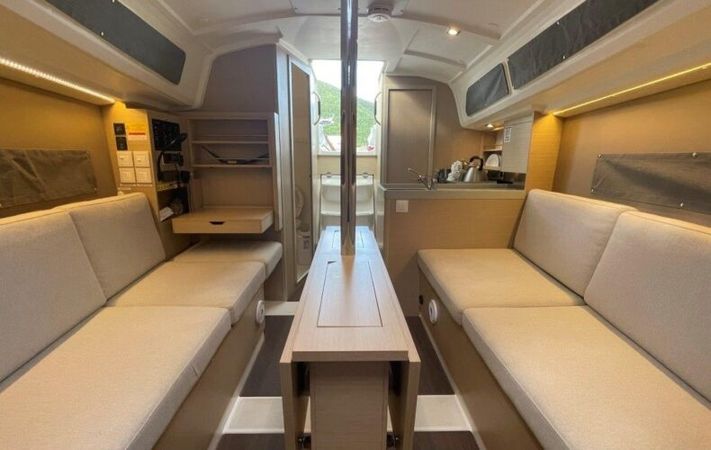 Beneteau Oceanis 30.1 | Peanut