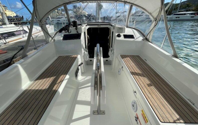 Beneteau Oceanis 30.1 | Peanut