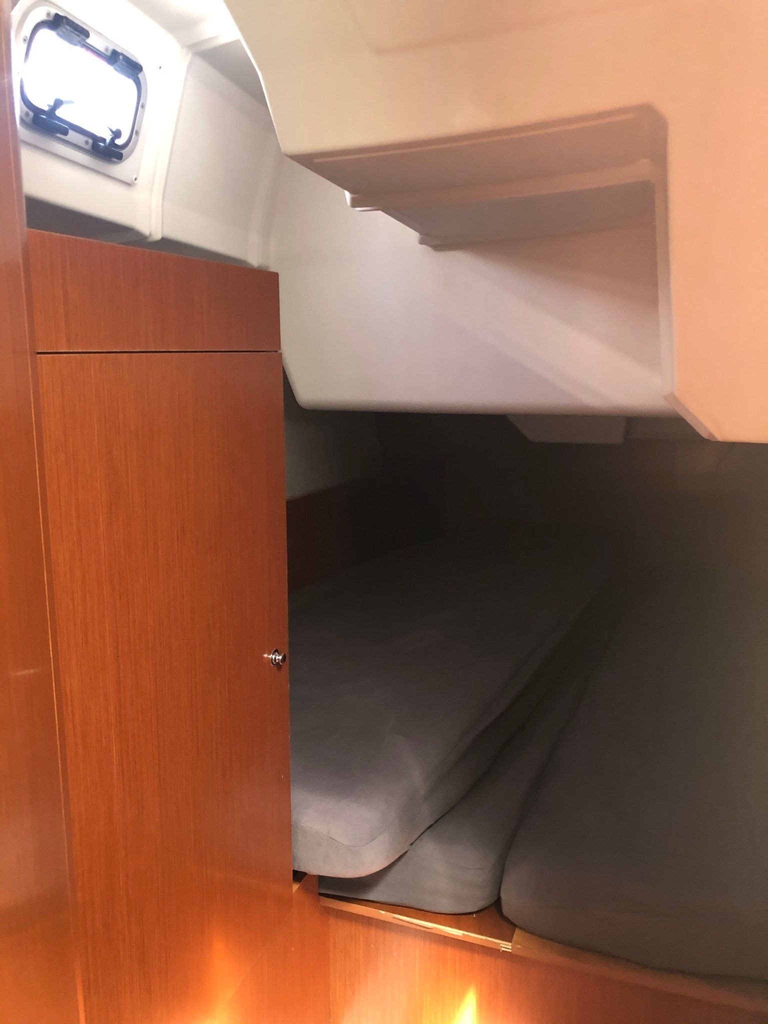 Beneteau Oceanis 38.1 | Rania