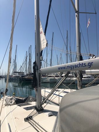 Beneteau Oceanis 38.1 | Rania